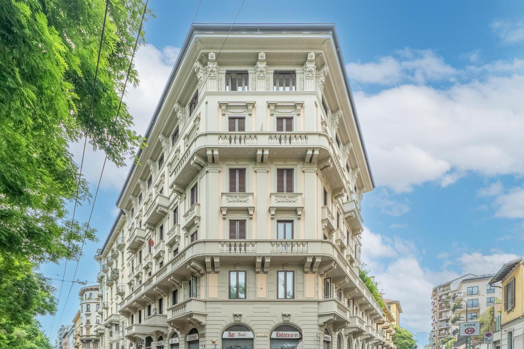 Montello Suites Foresteria Lombarda Милано Екстериор снимка
