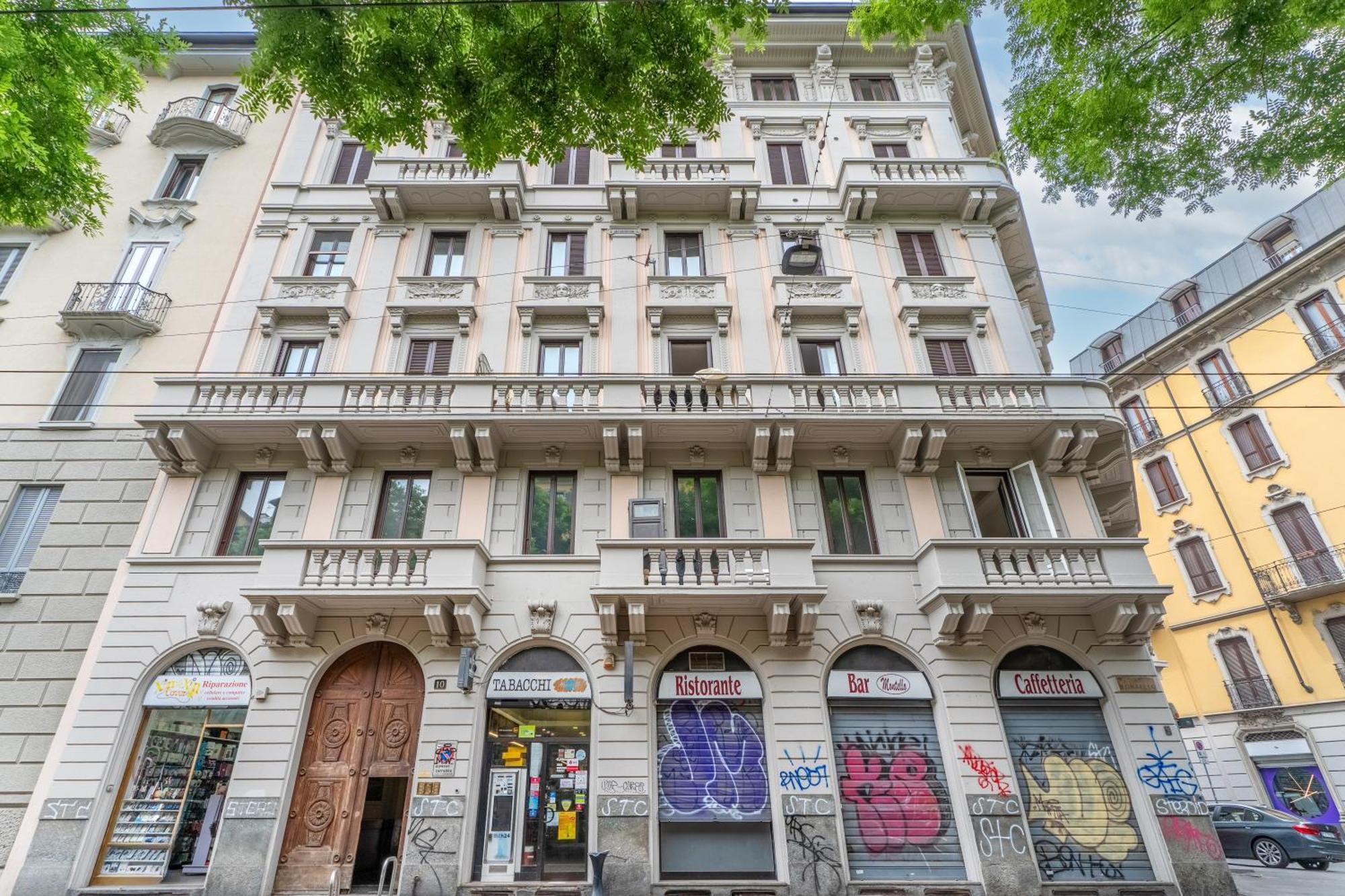 Montello Suites Foresteria Lombarda Милано Екстериор снимка